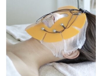 ブロッサム(Blossom)/愛されてやまない肌育セルサー