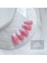 ネイルズガーデン(NAILS GARDEN)/グラデーション×マグネット