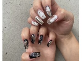 アシンメトリー　ニュアンス