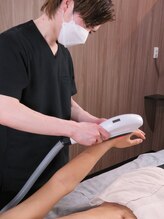 ホワイト(WHITE)/□施術写真2