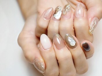 ミーナネイル(miinanail)/ニュアンスネイル