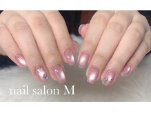 ネイルサロン M/トップデザイン　8600円