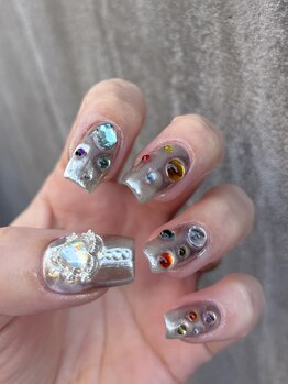 ミュー(mew)/megu担当