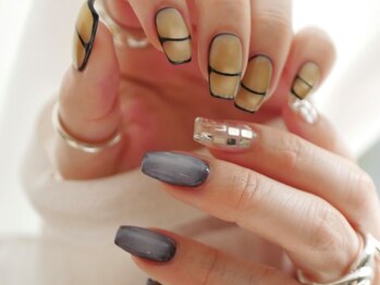 ザ シック(THE CHIC)の写真/【魅力溢れるお洒落なサロン☆】プロのみが在籍しているサロンで高技術×ハイセンス♪低価格も魅力的◎