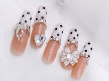 ネイルサロンラグジュアリー 梅田店(LUXURY)/ドットネイル