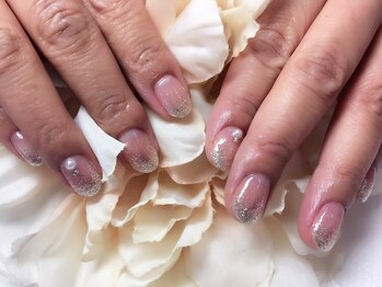 アイリッシュネイル 久屋大通店(Irish Nail)/シルバーラメグラ