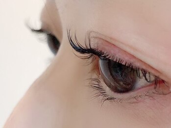 トピア アイラッシュ(topia eyelash)の写真/【ご新規様☆つけ放題¥7300】自まつ毛が伸びたような自然な仕上がり～濃密eyeまで自由自在◎
