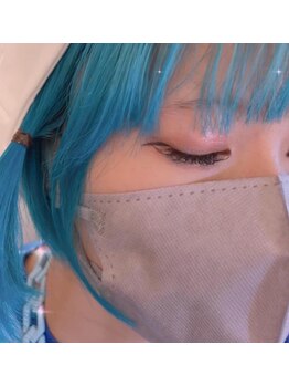 イクアイラッシュ(iku eyelash)/ツリ目をたれ目にして優しい瞳に