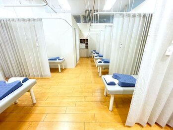 アイキュア 鍼灸接骨院 イオンスタイル品川シーサイド(iCure鍼灸接骨院)/店内