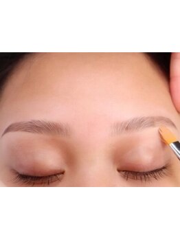 アイブロウメニューがあるサロン