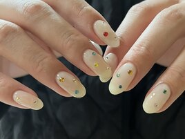 ビジューネイル