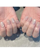 リッシュ(RICHE)/上品ネイル