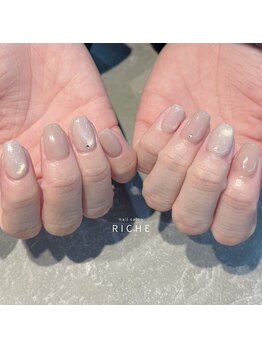 リッシュ(RICHE)/上品ネイル