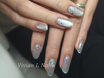 ビビアンエルー 那覇店(Vivian L)の写真/初回オフ無料実施中、月変わるアートシンプル系まで豊富にご用意しております