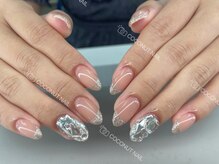 ココナッツネイル/