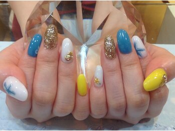 エスフィーネイルサロン ブリーユ(Esfy nailsalon Brille)/海ネイル