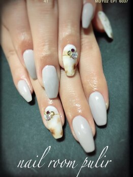 ネイルルーム プリル(Nail Room pulir)/