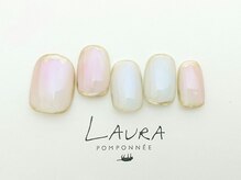 ローラポンポニー(Laura pomponnee)/ゴールド囲み