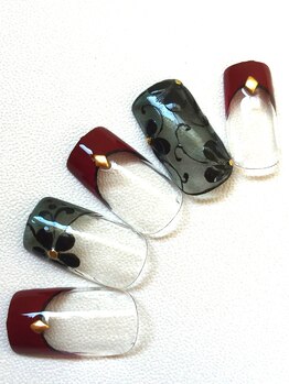 アンベリール ネイルサロンアンドスクール(embellir)/シースルーフラワーネイル