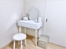 アルム(a'lm)/店内☆ドレッサーでメイクも◎