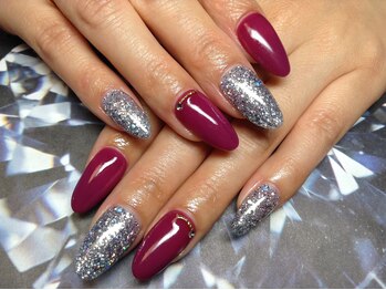 ラウト デコレーションアンドネイルサロン(Lauto Decoration&Nail Salon)/秋冬にぴったりなワンカラー