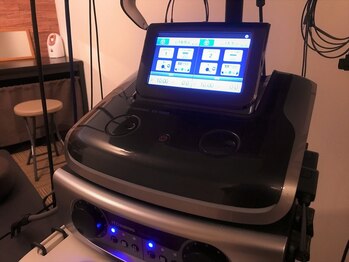 スイッチ(SWiTCH)/体の深部まで届く電気刺激装置