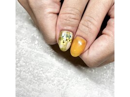 ひまわりネイル     ネイル 国立