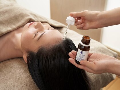 ジョジアンヌロール クリエーションヘアーズ 銀座店の写真