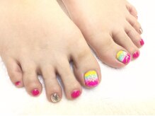 ネイルサロン ジュネイル(NAIL SALON JUNAIL)/カラフルグラデ FOOT