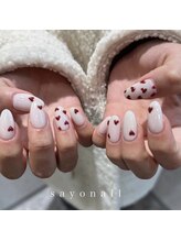 ロミー(Rommy)/冬のハートネイル