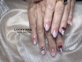 ラッキーネイル(LUCKY NAIL)/