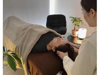 アンドブレインビューティー(and.Brain Beauty)/暗めの空間で癒しの時間を