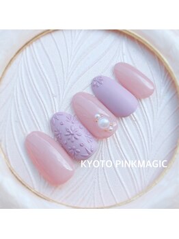 ピンクマジック(PINKMAGIC)/立体小花ネイル