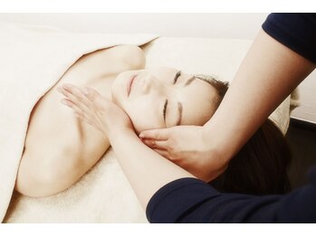 キネトリエ(KINETORIE)/ニキビケア★肌改善ピーリング