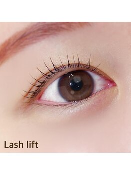 ミー(me.)/ラッシュリフト