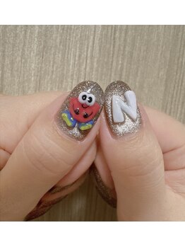 ミリ(Mili)/LIVEネイル