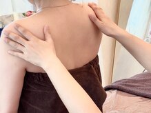 ナオフクオカ ヒーリングフォースエヌ(NaoFukuoka/healingforceN)/施術前後で歪みをチェック