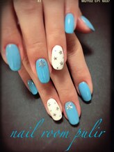 ネイルルーム プリル(Nail Room pulir)/