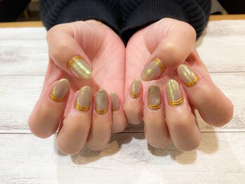 ネイルアルケー(Nail ARCHE)/くすみカラー×ミラーネイル