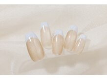 ヴァンネイル(VINGT NAIL nail&eye beauty)/フレンチネイルで清潔感アップ