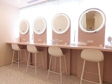 ピラティス the SILK 大阪梅田店【肩こり/リンパ/痩身/ダイエット/たるみ/骨盤矯正】