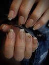 【個性派フレンチネイル】