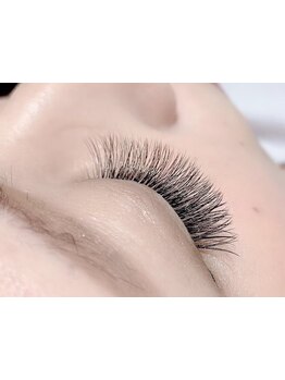 ボリュームのある目元にしたい