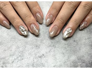 ケーエヌ(KN)/キラキラネイル