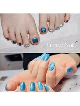 トレンドネイルスタジオ(Trend Nail Studio)/FOOT&HAND 青色マグネットネイル