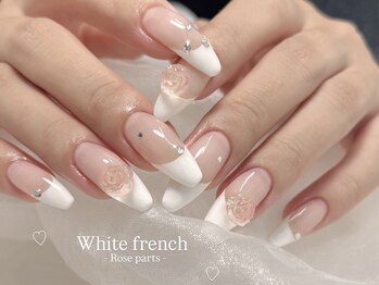 リン 恵比寿(RiN.)/ローズフレンチネイルakane