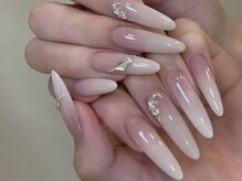 ミュウミュウ(miumiu)/冬限定ネイル特集