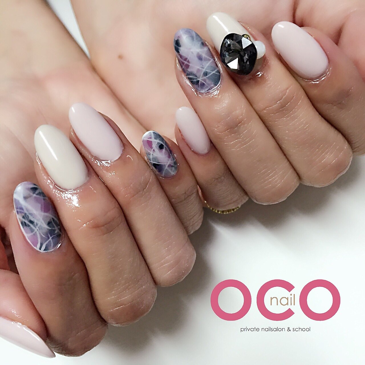 2026年冬トレンド】スワロフスキーのネイルデザイン集｜人気順｜27