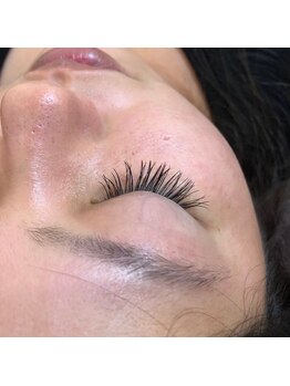 フリルアイビューティ 豊中店(Frill Eye Beauty)/