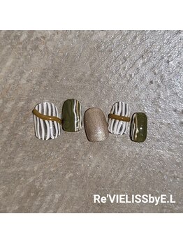 秋のストラップネイル